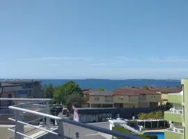 Sea view family apartment Saint Vlas