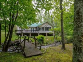 Hen Wallow Creek Cottage, vacation rental in Cosby