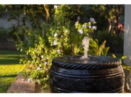 Exclusive Guest Lodge, Hotel in Harare