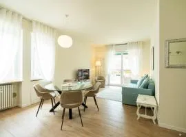 Domus Verona - Ampia residenza Filippini a pochi passi dall'Arena