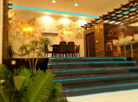 شاليه القمر تيماء, pet-friendly hotel in Taymāʼ