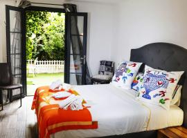 la Romana Luxe et sérénité au cœur de Saint-Tropez Suites spacieuses avec jardin enchanteur, apartamentų viešbutis San Tropeze
