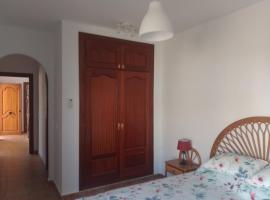 Villa Cariatiz - R055 - 3 bedroom - sleeps 6, hotel in Sorbas