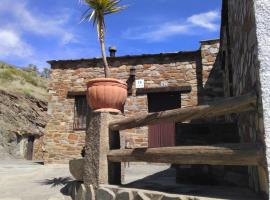 Encina de Lorenzo 1, Hotel in Abrucena