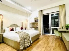 BluO Luxury Stay - Medicity - Balcony, Tub, Gym TT