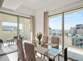 Downtown 2 Bedroom Penthouse