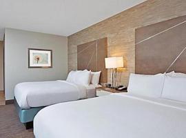 Holiday Inn Express & Suites New Cumberland, an IHG Hotel, hotel near Harrisburg International Airport - MDT, New Cumberland