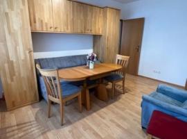 Wohnung nähe Schlosshof, hotel en Lassee