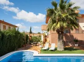 Casa con piscina privada de agua salada