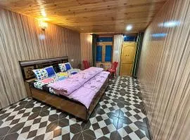 Summerhill Riverview Homestay [private rooms]