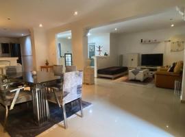 Appartement Duplex T3 Bien Situé, ξενοδοχείο σε Ανάμπα
