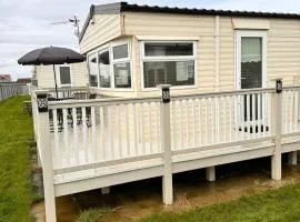Browns caravan rentals, ingoldmells 4 berth caravan silver beach