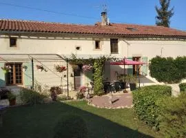 Large Cottage near Ruffec