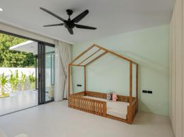Amphoe Koksamui에 위치한 호텔 Villa Amour 3 Bedroom Spa Pool Retreat near Beach - Lamai