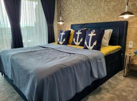 Sea view luxury appartment-parking, hotel in Varna City