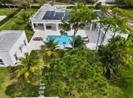 The White House of Miami ºPerfect for Families Close to Miami Beaches and the Keys West