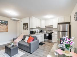 1BR Basement Condo - James Street, apartmán v rezidenci v destinaci Hamilton