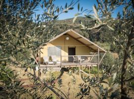 Glamping Tuscany - Podere Cortesi, hotel a Santa Luce