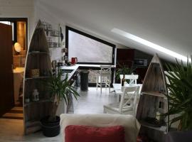 Schönes Loft 2 Personen 1-Raum 60qm, Hotel in Meschede