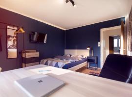 all you need - 20 Minutes to Mainstation, pet-friendly hotel sa Unterengstringen