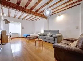 Casa Iruña by Clabao