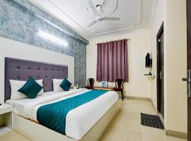 Hotel Mayank Plaza-Near IGI Airport Terminal-3, viešbutis Naujajame Delyje