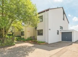 K41 - Haus mit Garten - Max 8 Personen - ab 5 Nächte - Perfekt für Geschäftsreisende,Teams,Monteure I Messe I A81 I Stuttgart
