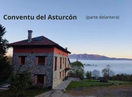 El Conventu del Asturcon, rumah desa di Lago
