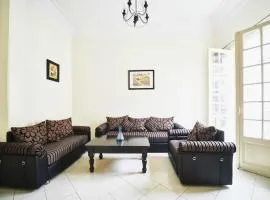 Cosy Art Deco Apart Welcome to James's