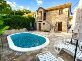 Romantic Stone House with a pool