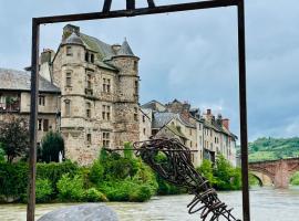 Appart'Hôtel - Au Vieux Palais