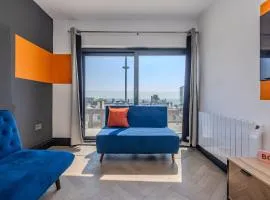 Central 3 Bedroom I 2 Bathroom I Next to Beach & shopping center