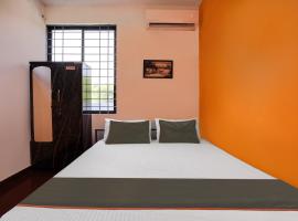 OYO Collection O Grand Residency, hotel di Auroville