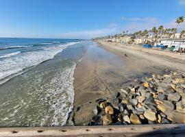 Cozy Oceanside Retreat-Walk to Beach!, alquiler vacacional en la playa en Oceanside