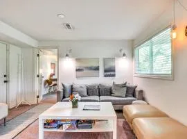 Lush Portland Flat with Fire Pit, 4 Mi to Dtwn!