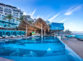 Almar Resort Luxury LGBT Beach Front Experience, resor di Puerto Vallarta