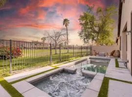 The Greens, Golf, Pool & Arcade by Coachella
