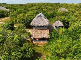 Rumah Tinggi at Pachamama: Nembrala'da bir otel