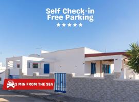 3 minuti dal mare Villetta SelfCheck-in Parking, hotel di Lido Marini