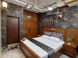 Travellers Home 2BR PORTION Gulshan Iqbal blk#7, hotel in Karachi