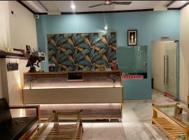 Karans Corbett Motel, Hotel in Rāmnagar
