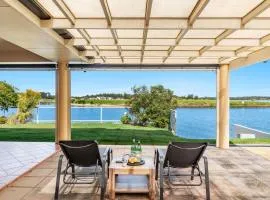 Sunsets at 101 - Pet Friendly Waterfront