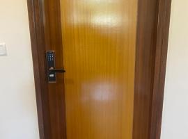 Easynest service suit, hotel near Kempegowda International Airport - BLR, Bengaluru