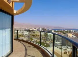 Luxury Suite Apartment With Sea View #56 By Hashdera Eilat