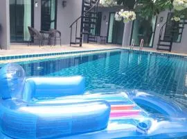 Natthawan Pool Access Phuket