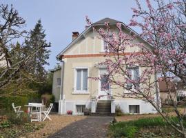 La maison de Mado, hôtel à Saint-Ouen