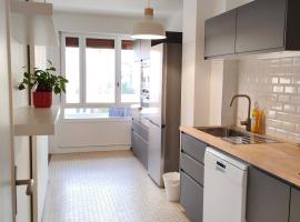 Camellia Apartment- A good choice for visiting Paris、ノワジー・ル・セックのホテル