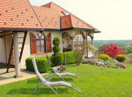 Villa Lotus, Hotel in Štrigova