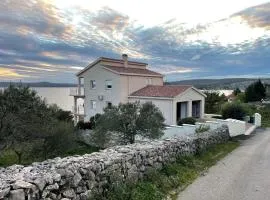 Villa Mebelle mit Meerblick
