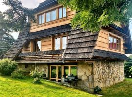 Mountain cozy house in Tatras with stunning view, Hotel in Ząb